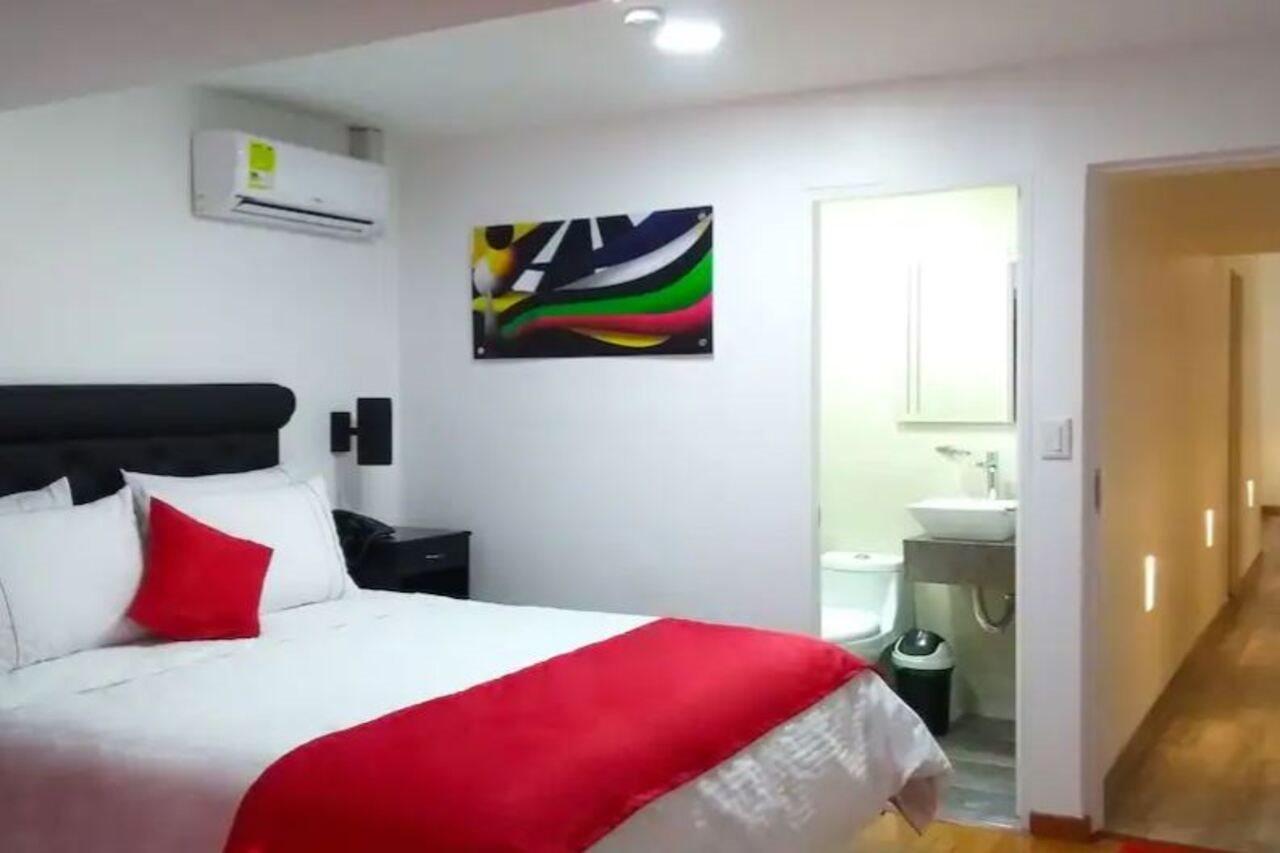 Hotel Veler Restaurante Medellín Buitenkant foto