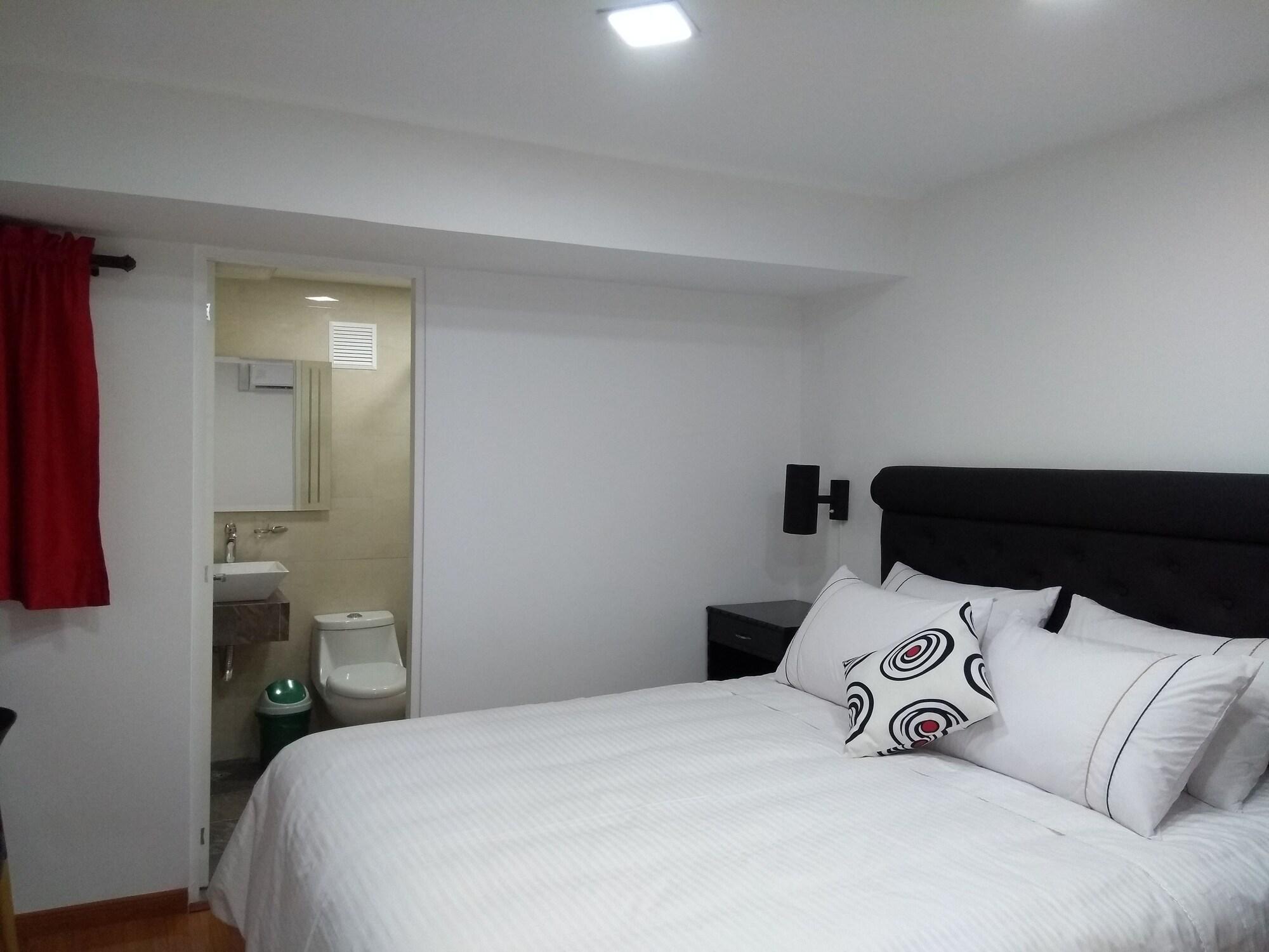 Hotel Veler Restaurante Medellín Buitenkant foto