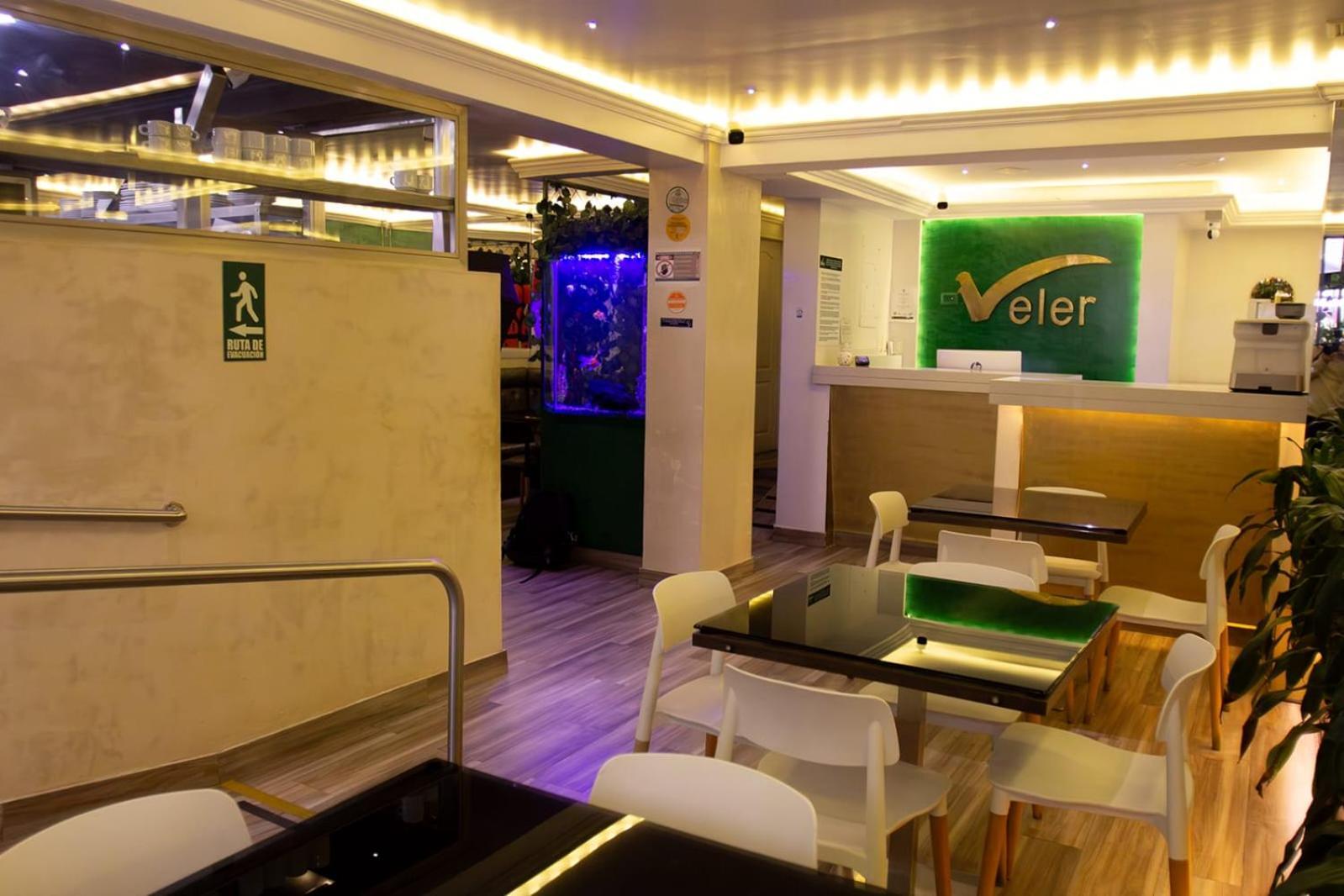 Hotel Veler Restaurante Medellín Buitenkant foto