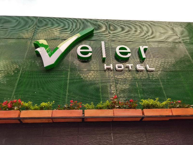 Hotel Veler Restaurante Medellín Buitenkant foto